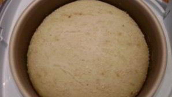 луковый хлеб в мультиварке