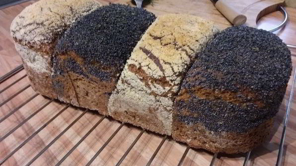 морковный хлеб на полбяной муке