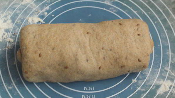 пшенично-ржаной хлеб с льняными семечками