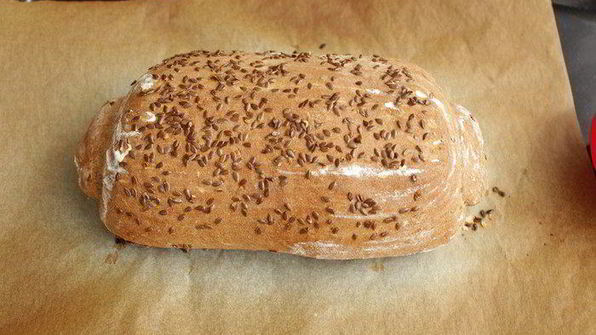 пшенично-ржаной хлеб с льняными семечками