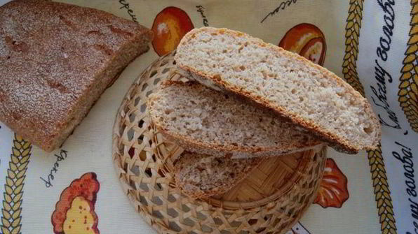 ржано-пшеничный хлеб с медом и отрубями