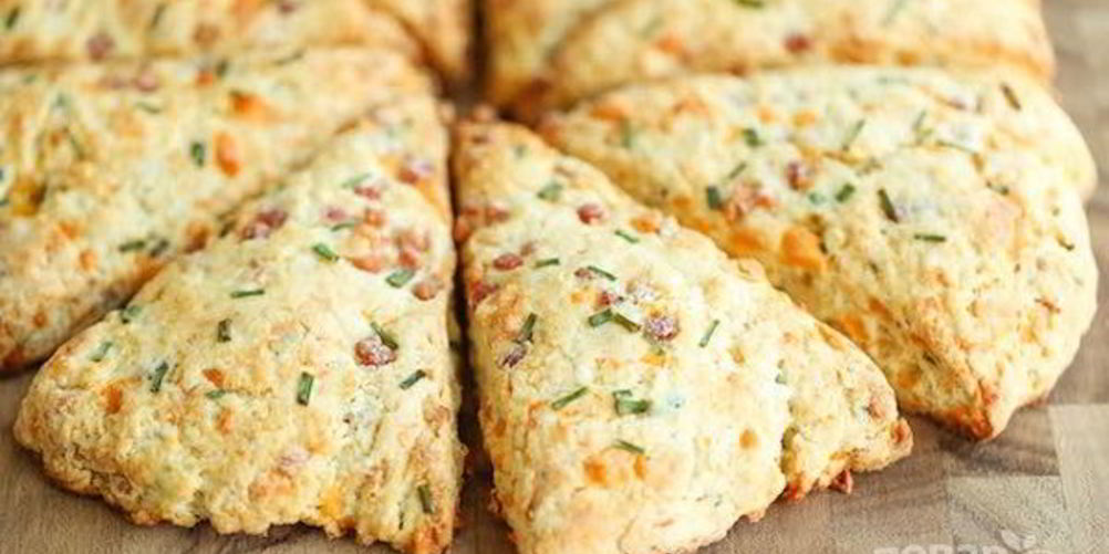 Рецепт сконы с колбасой и сыром