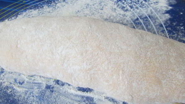 томатный хлеб с вялеными помидорами