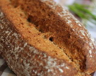 Цельнозерновой дрожжевой хлеб на йогурте