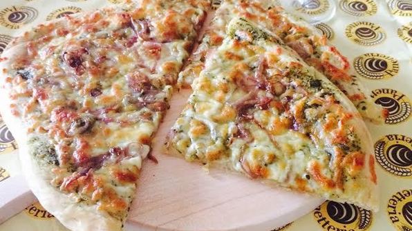 закусочный хлеб с сулугуни