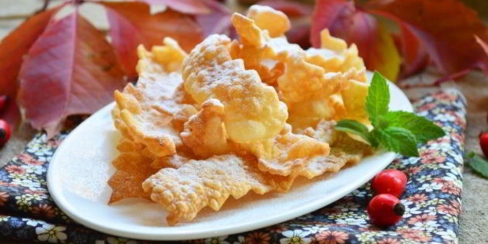 Рецепт хворост хрустящий на водке