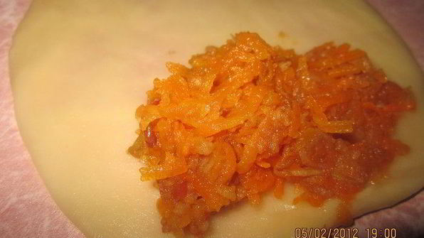 конвертики с морковкой и яблоком