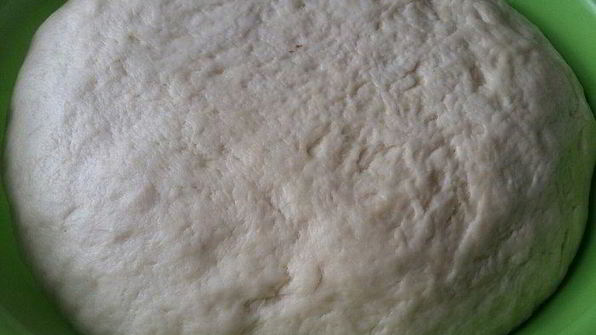 конвертики с перепелиным яйцом и зеленью