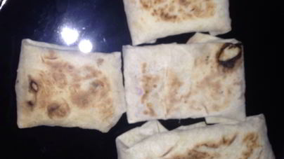 Кентельки из лаваша с крабовым салатом