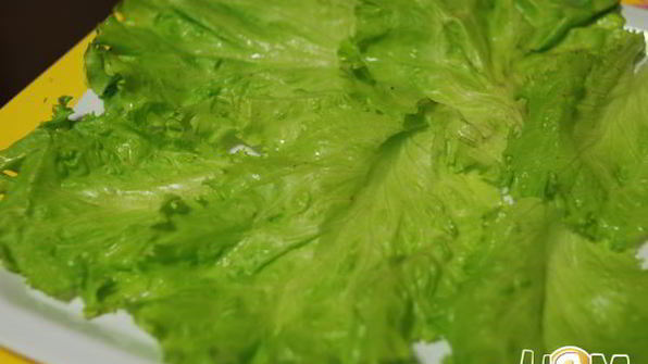 рулеты из лаваша с крабовым мясом и красной рыбой