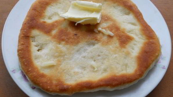 чесночные лепешки в мультиварке