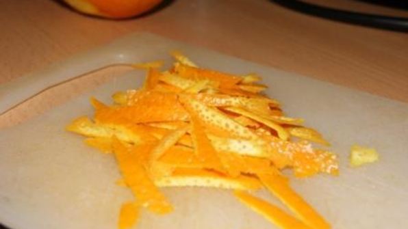 фокачча с помидорами черри и цедрой апельсина в мультиварке