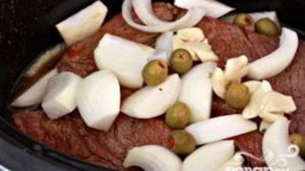 говядина с кукурузными лепешками