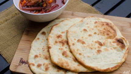 Индийские лепешки наан