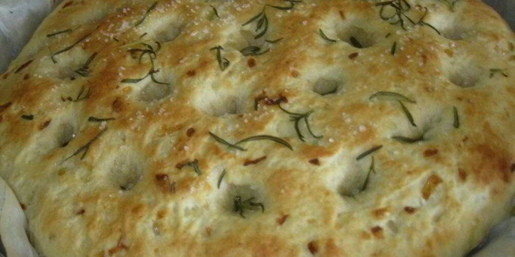 Рецепт картофельная фокачча с жареным луком