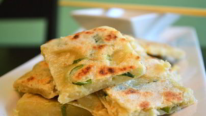 Китайская лепешка с луком