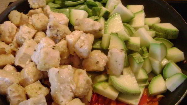 курица с маисовой лепешкой