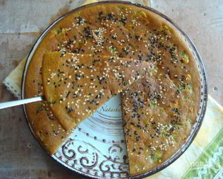 Лепешка с отрубями, сыром и зеленью