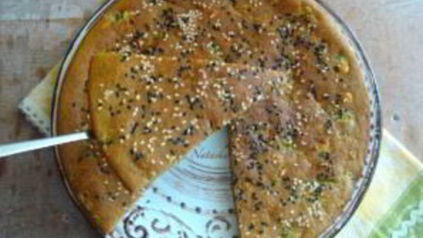 лепешка с отрубями, сыром и зеленью