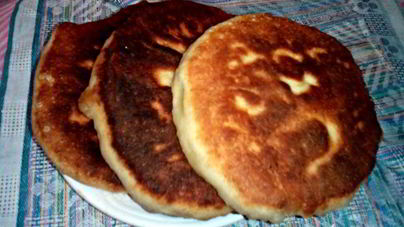 Лепешки на кефире с начинкой