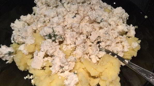 лепешки с картофелем и сыром