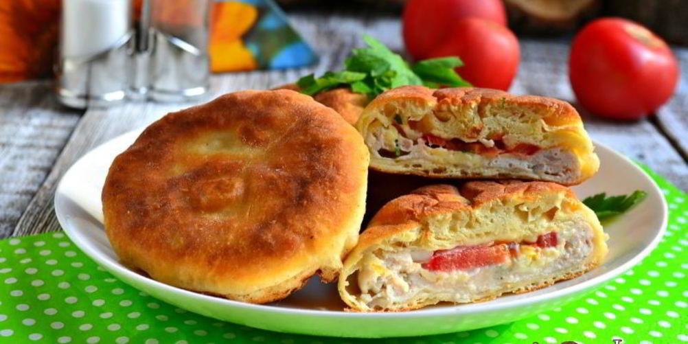 Рецепт лепешки с куриным фаршем и брынзой