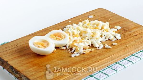 лепешки с начинкой из риса и яйца