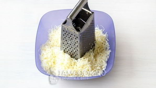 лепешки с сыром и зеленью на сковороде