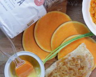 Лепешки с тыквой и чесноком