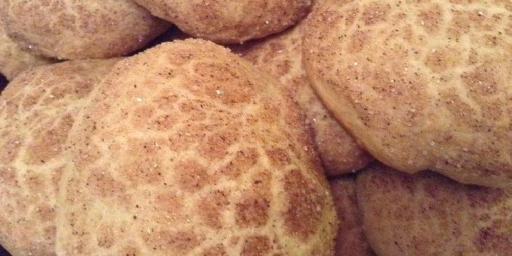 Рецепт постные лепешки на рассоле с корицей и сахаром