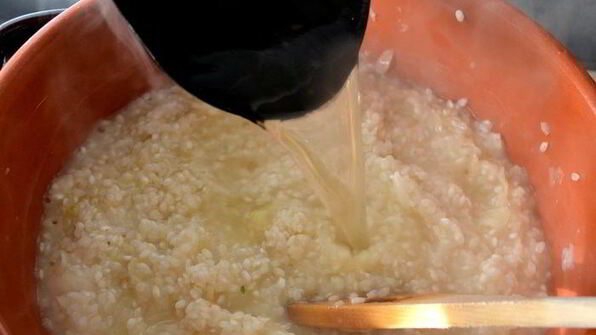 рисовая лепешка, фаршированная грибами