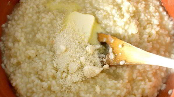 рисовая лепешка, фаршированная грибами