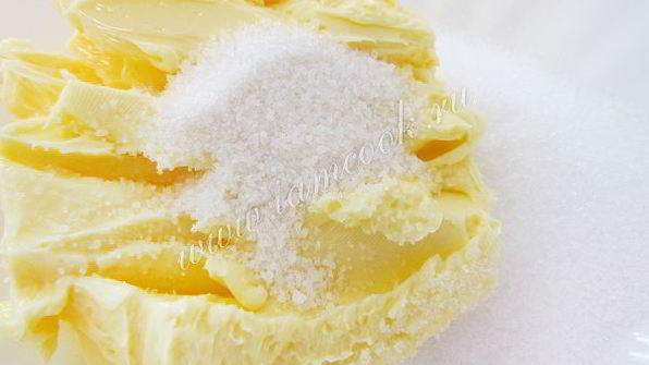 апельсиновые маффины с ягодами