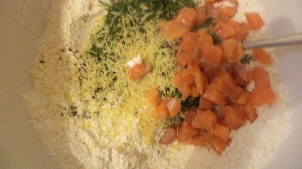 маффины со слабосоленой семгой