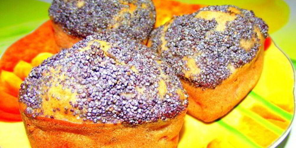 Рецепт медовые маффины с бананом, корицей и маком