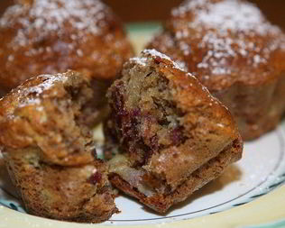 Медовые маффины с финиками и бананами