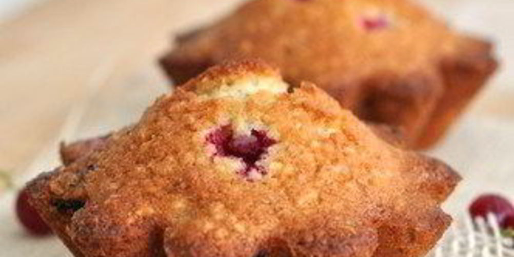 Рецепт постные овсяные маффины с красной смородиной