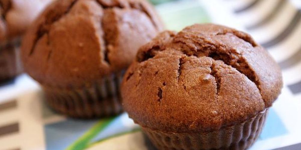 Рецепт шоколадные маффины на ряженке