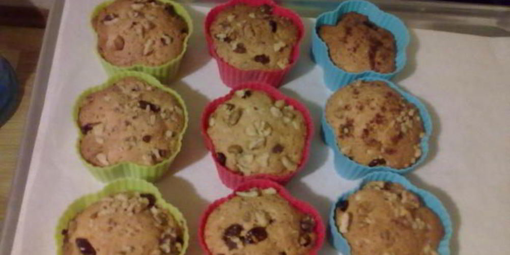 Рецепт творожные маффины с изюмом и грецким орехом