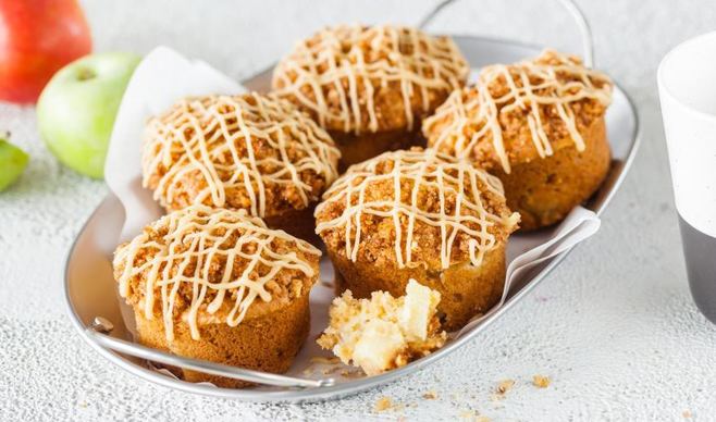 Яблочные маффины с ореховым штрейзелем