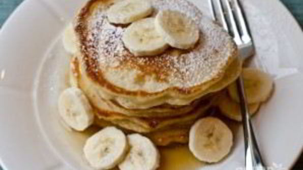 банановые оладьи на молоке