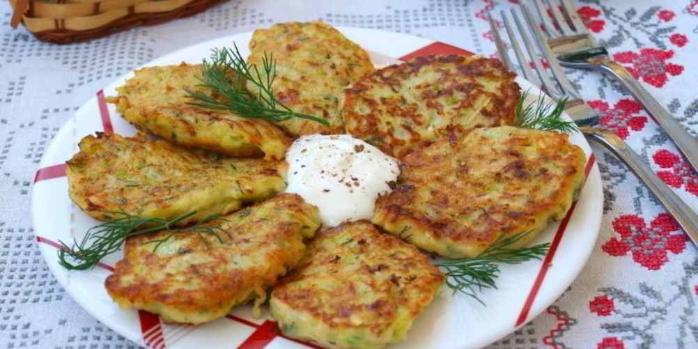 Рецепт кабачковые оладьи с творогом