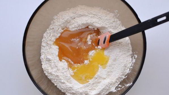 медовые оладьи с яблоком