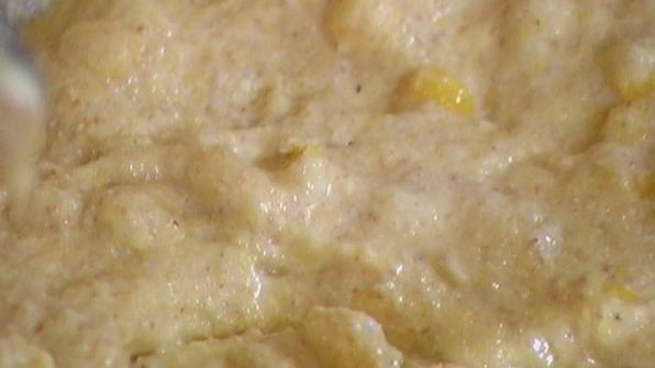 оладушки из поленты со сладкой кукурузой и беконом