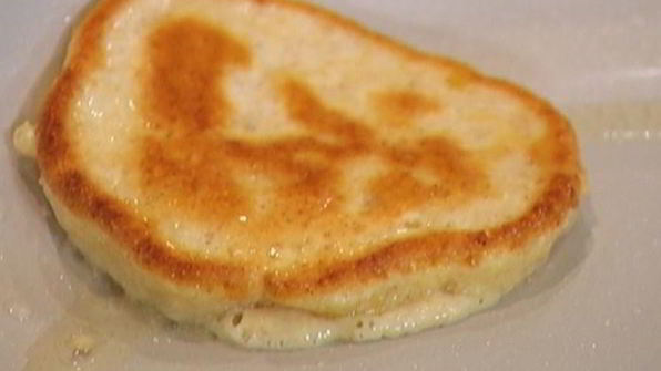 оладушки из поленты со сладкой кукурузой и беконом