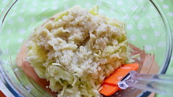 оладьи из кабачка и цветной капусты