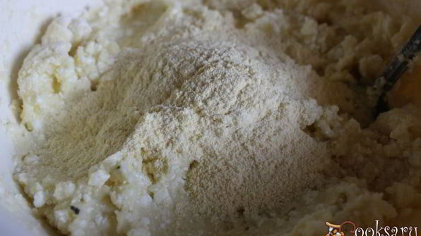 оладьи из картофельного пюре с творогом