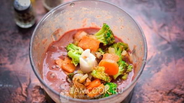 оладьи из куриной печени с овощами