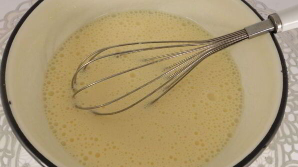 оладьи на кефире с черникой