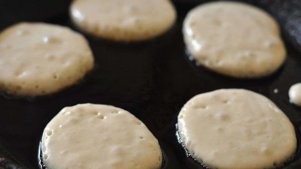 оладьи на кислом молоке без яиц